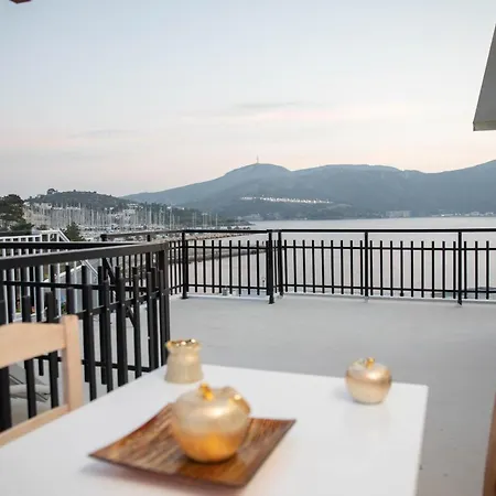 White Heaven Apartment Lakkion Exterior photo